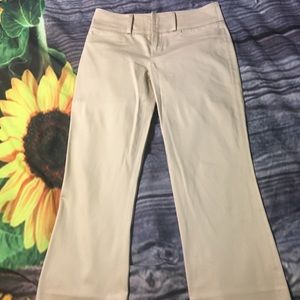 🌻Cachè Capri’s 💕